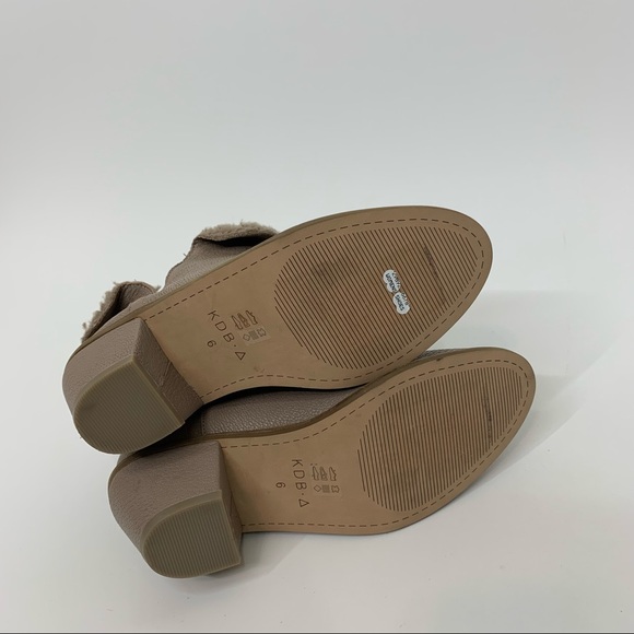 Kelsi Dagger Split Ankle Booties Sherpa Fold Top Taupe Brown Textured Size 6 - Picture 6 of 15